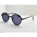 Gucci Full Black Sunglasses - Image 4