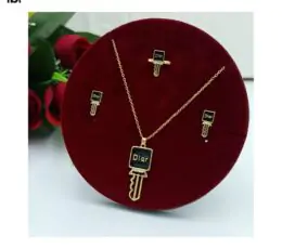 Jewelry Set Black Gold