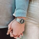 A CASIO VINTAGE UNISEX ROUND BRACELET IN Silver - Image 2