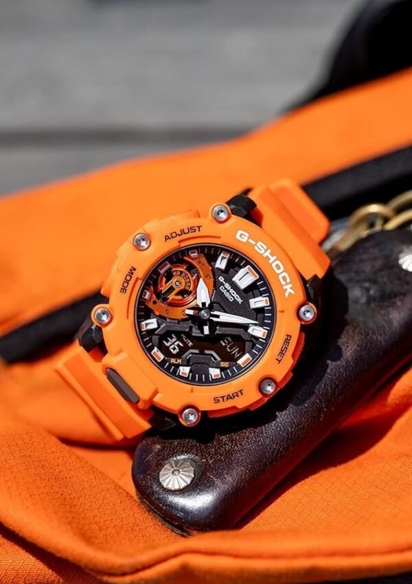 G-Shock Analog Digital GA-2200M-4ADR - Image 2