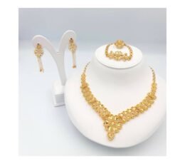 Corner Jewelry Set