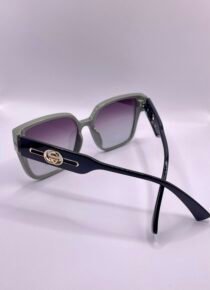 Gucci Teal Black Sunglasses - Image 3