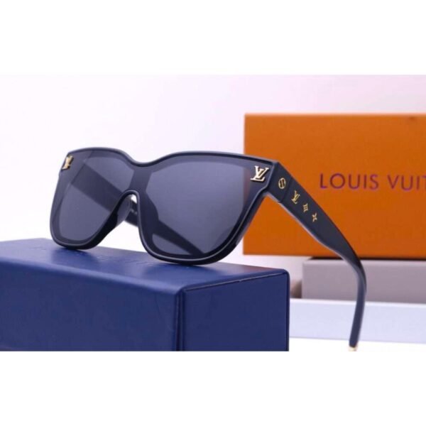 Louis Vuitton Black Sunglasses - Image 3