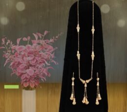 Golden Jewelry Set