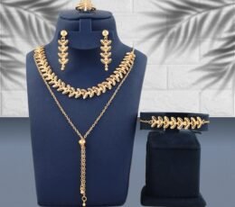 Golden Jewelry Set
