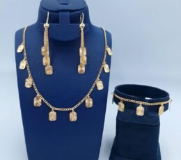 Golden Jewelry Set