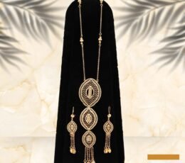 Golden Jewelry Set