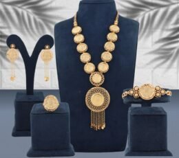 Golden Jewelry Set