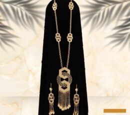 Golden Jewelry Set