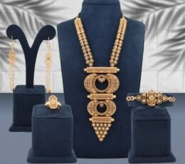 Golden Jewelry Set