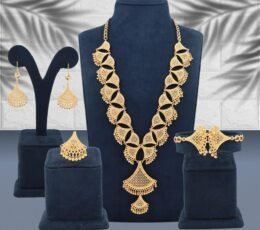 Gold Jewelry Set