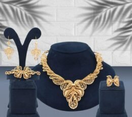 Golden Jewelry Set
