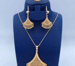Golden Jewelry Set