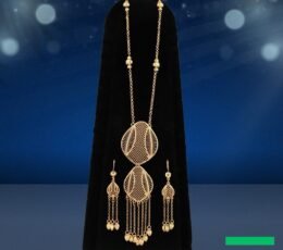 Golden Jewelry Set