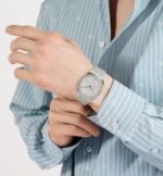 Gucci 25H 38mm Ultra-Thin Luxury Watch - Image 4