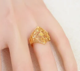 Glory Window Gold Alternative Ring