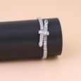 Smooth zircon bracelet