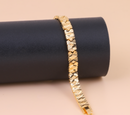 Plain Gold Bracelet