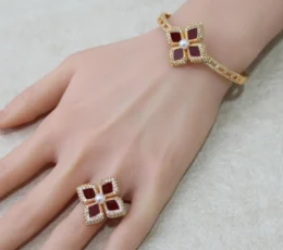 Amazon Rose Burgundy Bracelet