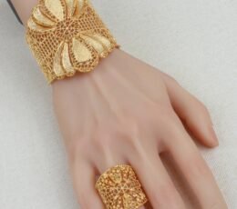 Wide gold bracelet