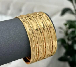 7 Royal Cobra Eye Bangles