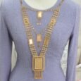 Connected spike set, gold alternative