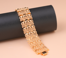 Spring Leaf Gold Alternative Bracelet