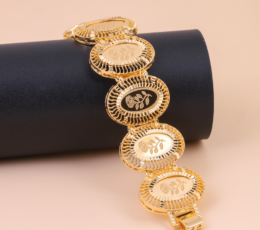 Gold alternative bracelet, engraved charm