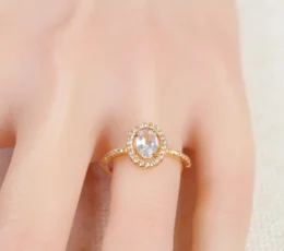 Gold Alternative Ring with Round Zircon Stone