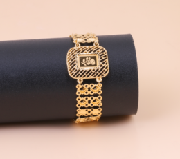 Gold alternative bracelet, a fragrance of authenticity