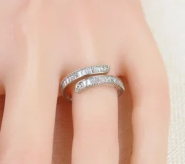 Gold Alternative Ring with Two Rows of Zircon in Silver