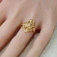 plain gold ring