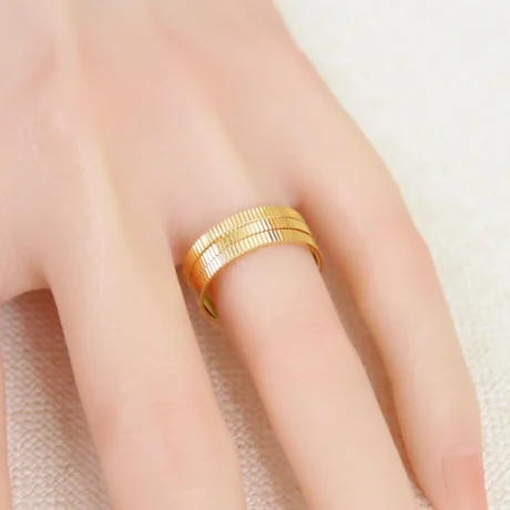 Elegant Gold Alternative Double