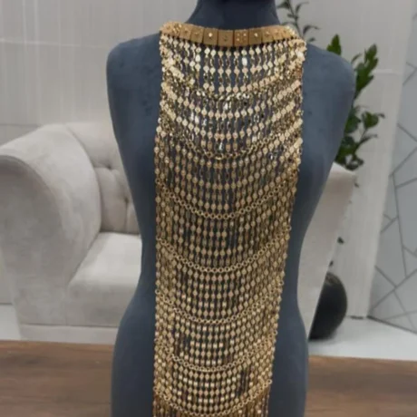 Giant Royal Gold Alternative