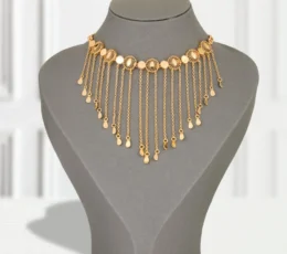 Gold Alternative Interlocking Circles