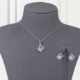 Gold Alternative Set Geometric Design