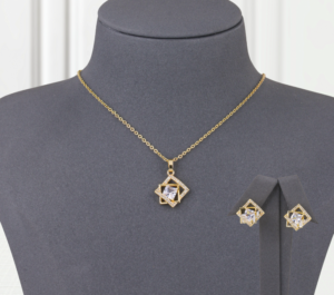 Gold Alternative Set, Gold Geometric Design