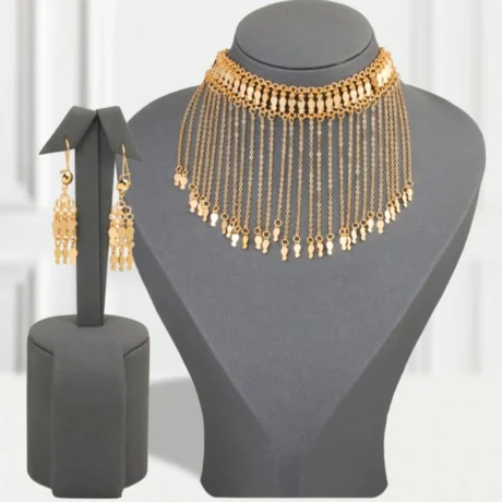 Gold Alternative Trembling With The Earring