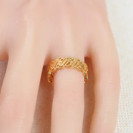 Gold Alternative Wedding Ring Interlocking Ring Design