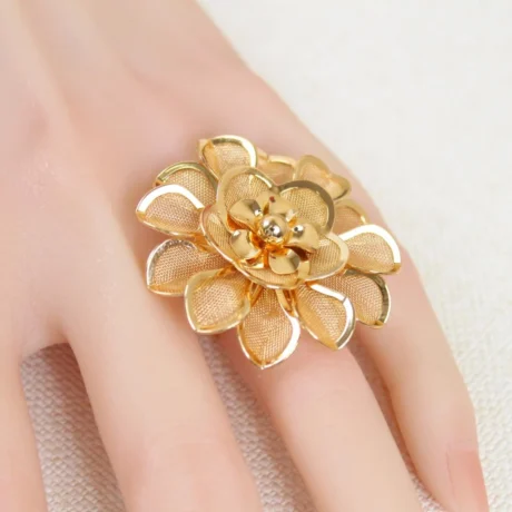 Horizon Flower Gold Alternative Ring