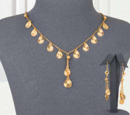 Radiant Teardrop Gold Alternative Set