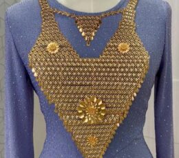 Rose Triangle Gold Alternative Set