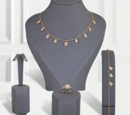 Square Choker Gold Alternative Set