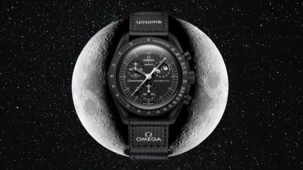 ⁦ساعة OMEGA x Swatch "New Moon"⁩ - الصورة ⁦2⁩