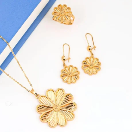 Daisy Flower Soft Gold Alternative Set