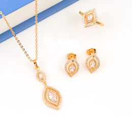 Double Diamond Teardrop Set Gold Alternative