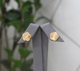 Floral Radiance Gold Alternative Earring