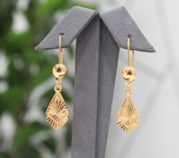 Gold Alternative Drop Design Earring