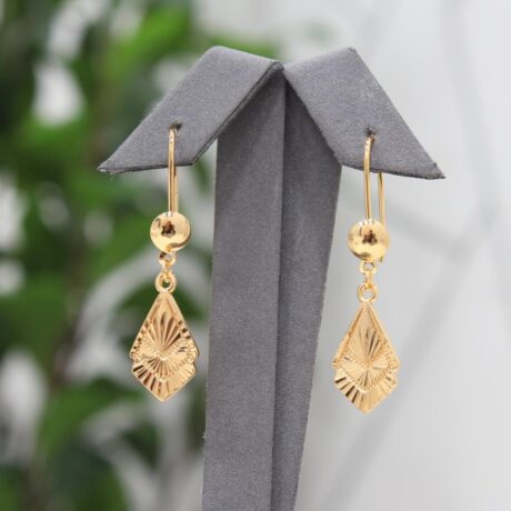 Gold Alternative Drop Design Earring