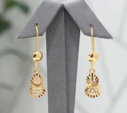 Gold Alternative Earring With A Teardrop Design
